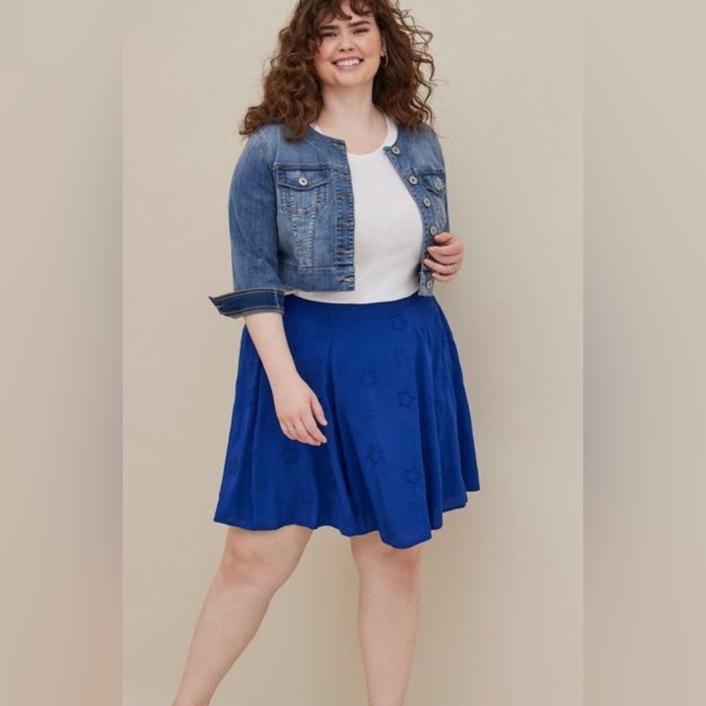Torrid Sz. 1 (1X/14-16) Embroidered Eyelet Skirt - Challis Blue
